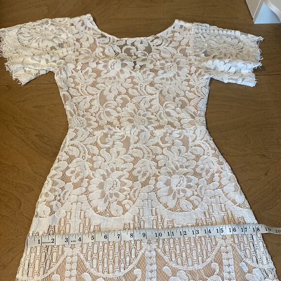 Lulus Pearson White Lace Short Sleeve Dress Size Small - Picture 15 of 16